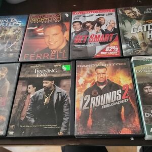 8 Dvds.